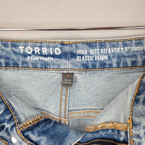 torrid Cut Off Denim Shorts Women's 26 Light Wash High Rise Stretch Comfort - Picture 6 of 8